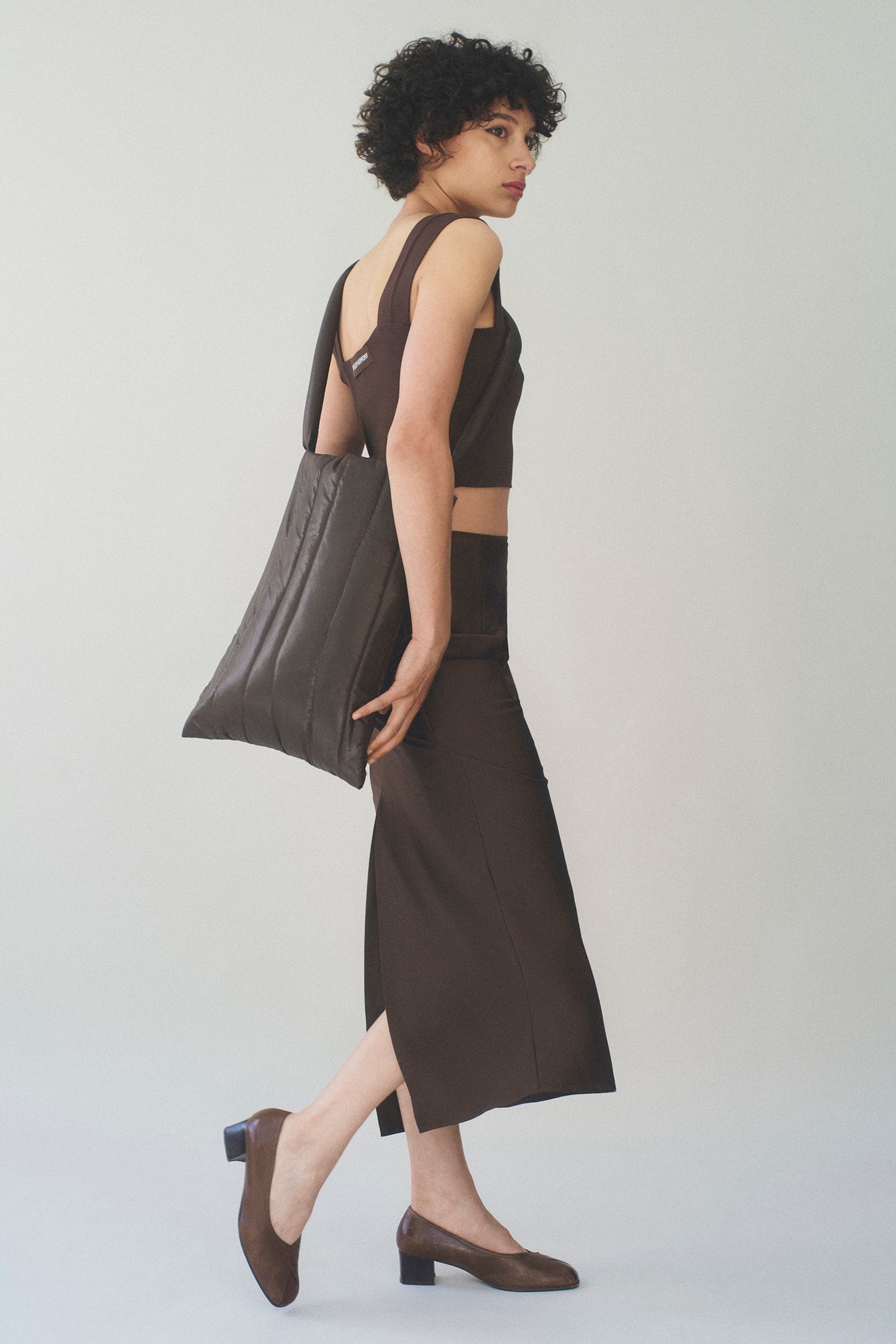 Midi sliky skirt